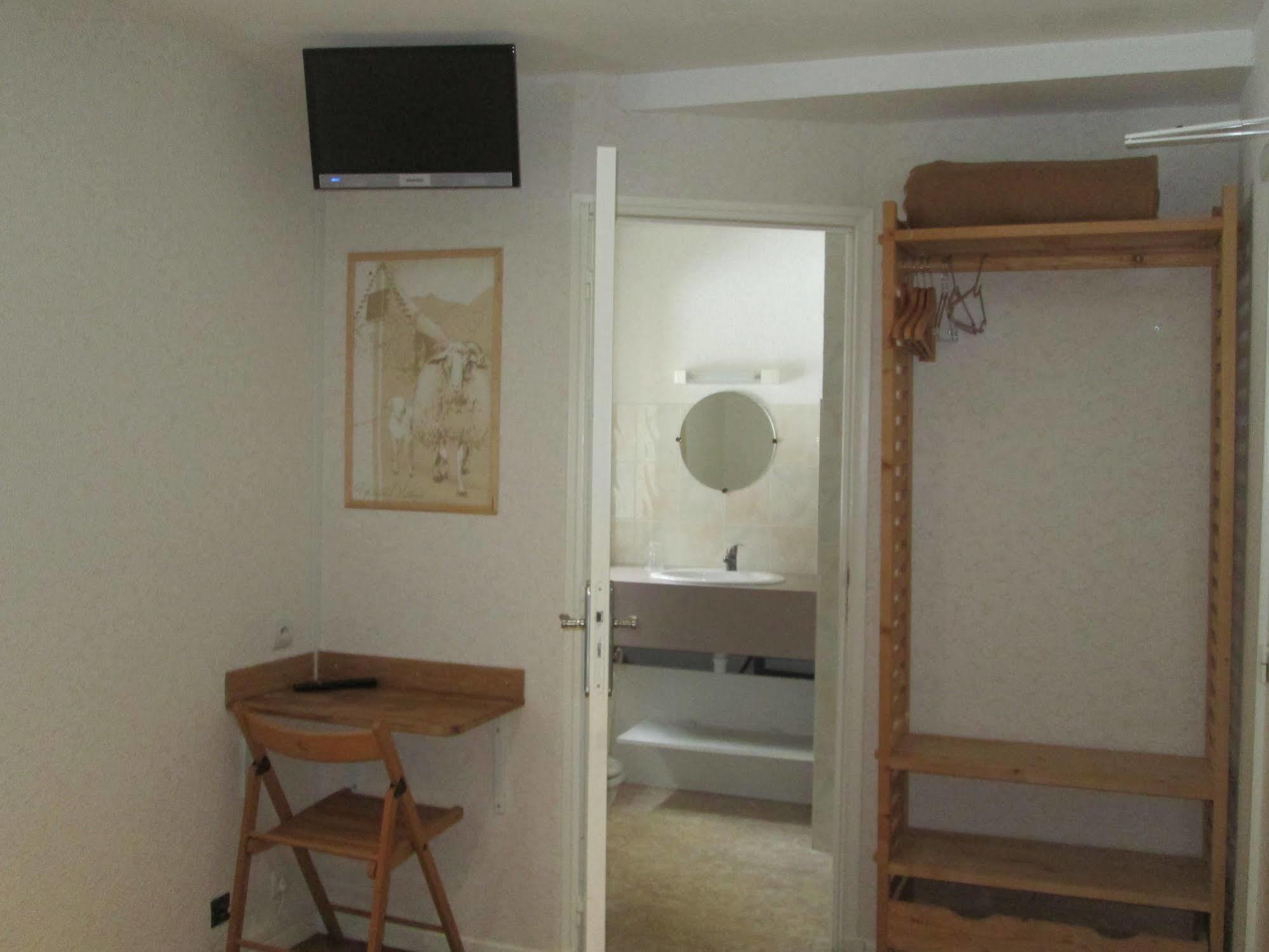 Gite Auberge Les Cascades 拉姆吉 外观 照片
